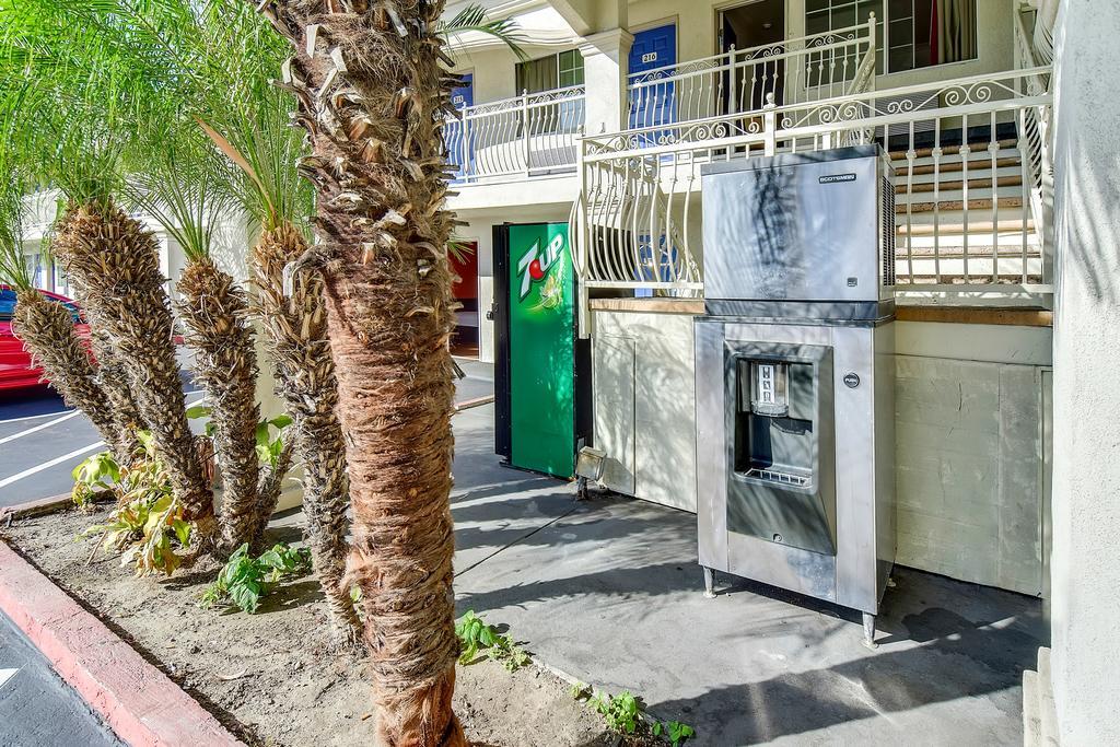 Motel 6 Garden Grove Exterior foto